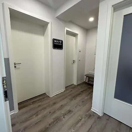 Ht Appartement Nr 4 Greppin Exterior foto