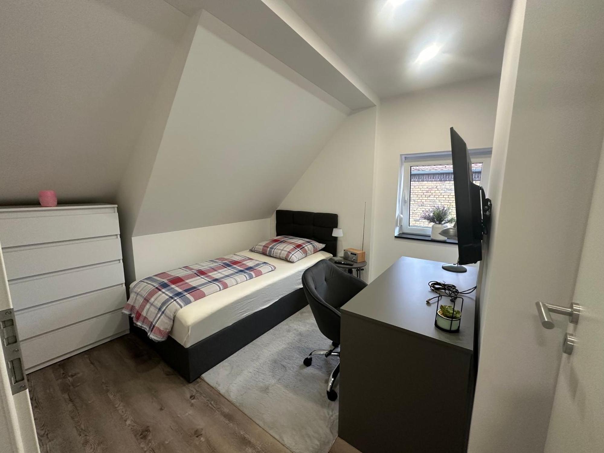 Ht Nr 4